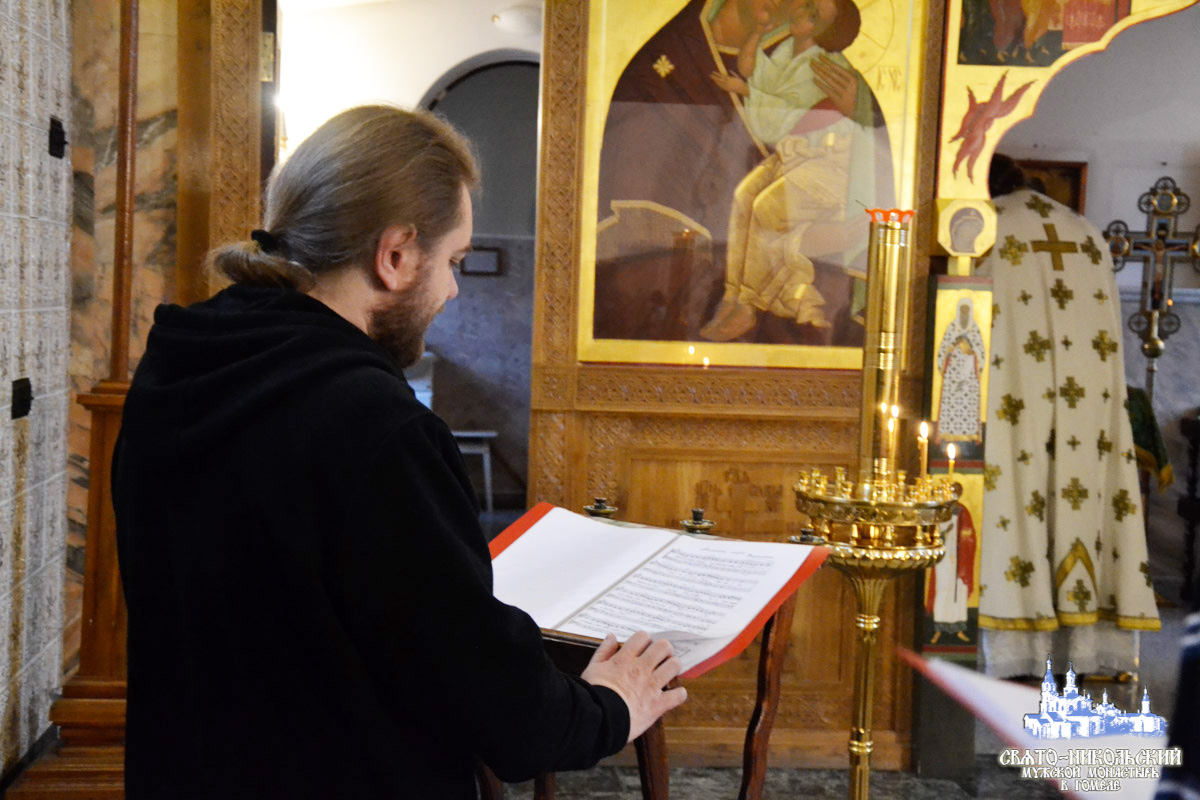Детская литургия в Свято-Никольском монастыре города Гомеля