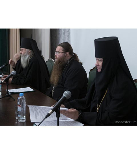 Синодальный отдел по монастырям и монашеству провел в Троице-Сергиевой Лавре собрание ответственных за работу с монастырями в епархиях