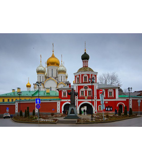 Девять зданий ансамбля Зачатьевского монастыря переданы Церкви