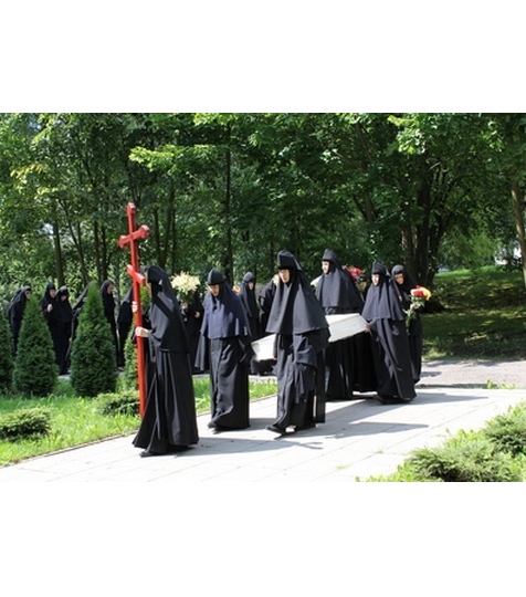 На 92-м году жизни отошла ко Господу насельница Полоцкого Спасо-Евфросиниевского монастыря монахиня Агриппина (Леоненко)