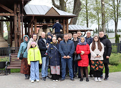 Несвижские спасатели и их семьи посетили Успенский Жировичский монастырь