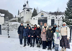 Воспитанники воскресной школы Ошмянского храма посетили монастырь в Богушах