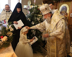 В святочные дни состоялось архиерейское богослужение в Спасском монастыре Кобрина