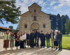 Православная молодежь из Албании совершила паломничество к святыням Сербской Церкви