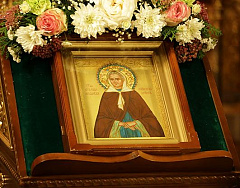 В Серафимо-Дивеевском монастыре молитвенно почтили память блаженной Параскевы Дивеевской