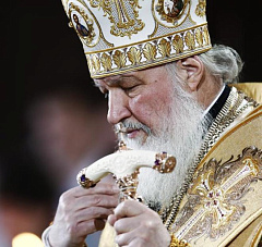 Заболевание Святейшего Патриарха Кирилла протекает в легкой форме, Предстоятель благодарит верующих за молитвы