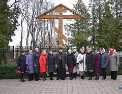 Руководители учреждений образования Светлогорска совершили паломническую поездку в Никольский монастырь