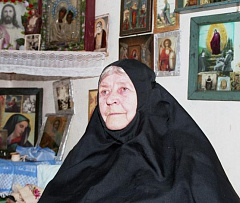 16 августа — 20 лет со дня кончины одной из старейших насельниц возрожденной Полоцкой обители монахини Вениамины (Захаровой; 1908-2002)