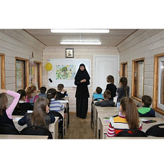 При Рождество-Богородицком женском монастыре города Бреста открылась Воскресная школа для детей