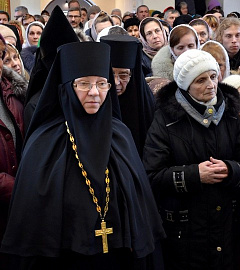 Убита настоятельница Cвято-Ксениевского женского монастыря игумения Василисса (Медведь)