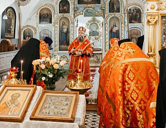 Наместник Жировичского монастыря архиепископ Гурий совершил благодарственный молебен в день своего рождения