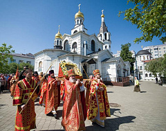 В день памяти святителя Николая Чудотворца в Никольском мужском монастыре города Гомеля совершили престольный праздник