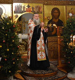 В Велико-Кракотском мужском монастыре Новогрудской епархии молитвенно встретили праздник Рождества Христова