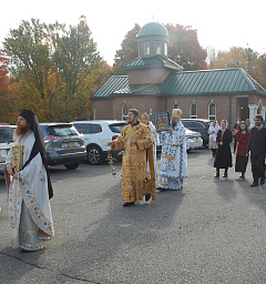 Курско-Коренной чудотворный образ Богородицы «Знамение» принесен в румынский монастырь американского города Мидлтаун