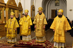 Патриарший Экзарх всея Беларуси возглавил Божественную литургию в Спасо-Евфросиниевском женском монастыре Полоцка
