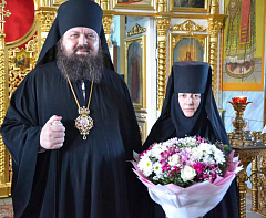 Епископ Светлогорский Амвросий поздравил настоятельницу Иоанно-Кормянского монастыря игумению Архелаю (Новикову) с днем рождения