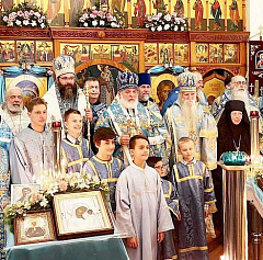Соборным служением архипастырей и духовенства Русской и Сербской Православных Церквей ознаменовался престольный праздник Казанской женской обители в Австралии