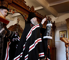 11 марта архиепископ Брестский и Кобринский Иоанн совершил Божественную литургию Преждеосвященных Даров в Спасском монастыре города Кобрина