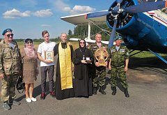 1 августа Мироносицкий монастырь принял участие в традиционном воздушном крестном ходе над Бобруйском