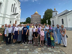 Жлобинские воспитанники воскресной школы совершили паломническую поездку в город Полоцк