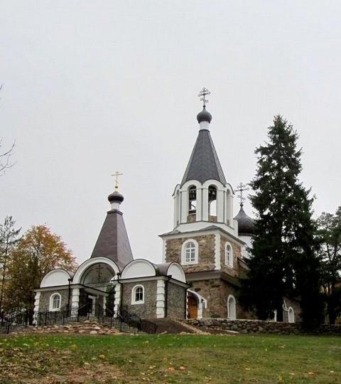 Зосимо-Савватиевский Велико-Кракотский мужской монастырь в д. Великая Кракотка 