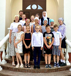 В Спасском женском монастыре Кобрина была организована работа лагеря дневного пребывания для воспитанников воскресной школы