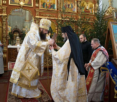 В праздник Собора Пресвятой Богородицы епископ Амвросий совершил первую  Божественную литургию в Ляденском монастыре