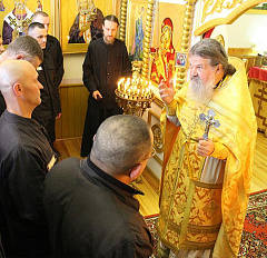 Духовник и насельники Минского Елисаветинского монастыря посетили исправительную колонию в Новосадах
