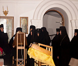 3-Посещение епископом Порфирием Свято-Елисаветинского женского монастыря. Июль, 2015 г.