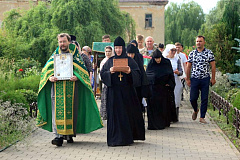 В Мироносицкий женский монастырь Бобруйска доставили святыни, связанные с именем преподобного Гавриила Самтаврийского
