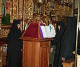 13-Свято-Никольский женский монастырь Могилевской епархии 9 апреля 2016 года посетил Председатель синодального отдела по монастырям