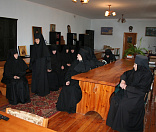 40-Свято-Никольский женский монастырь Могилевской епархии 9 апреля 2016 года посетил Председатель синодального отдела по монастырям
